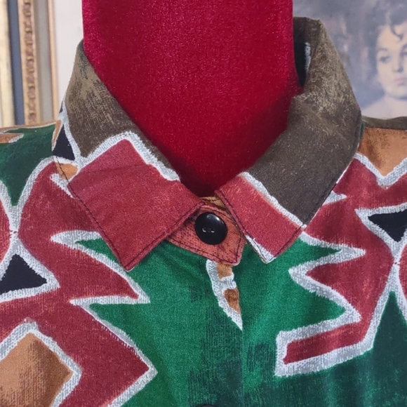 Caliché Brown Green Tribal Abstract - Picture 7 of 13